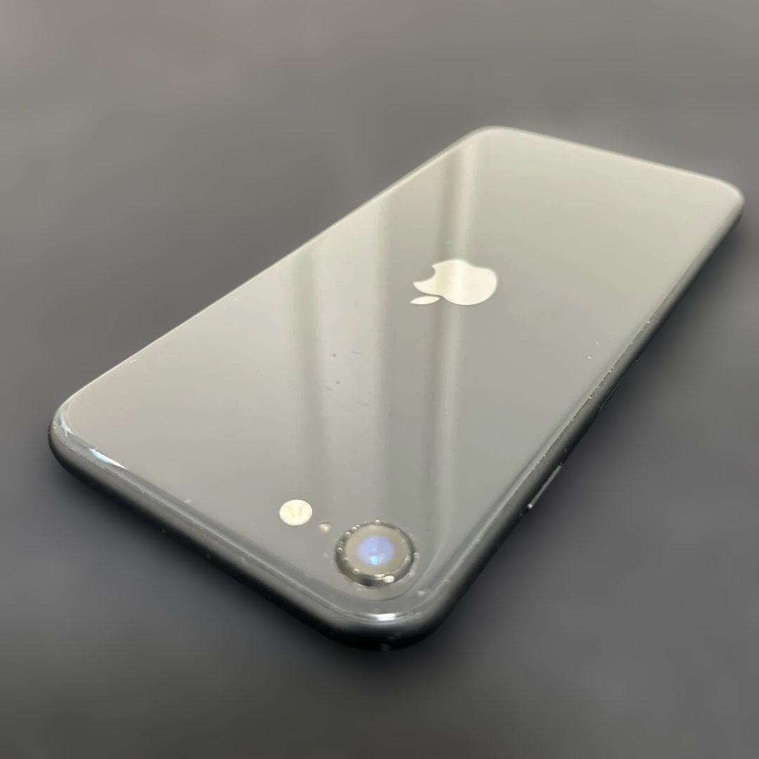 iPhoneSE2 128GB ブラック 中古
