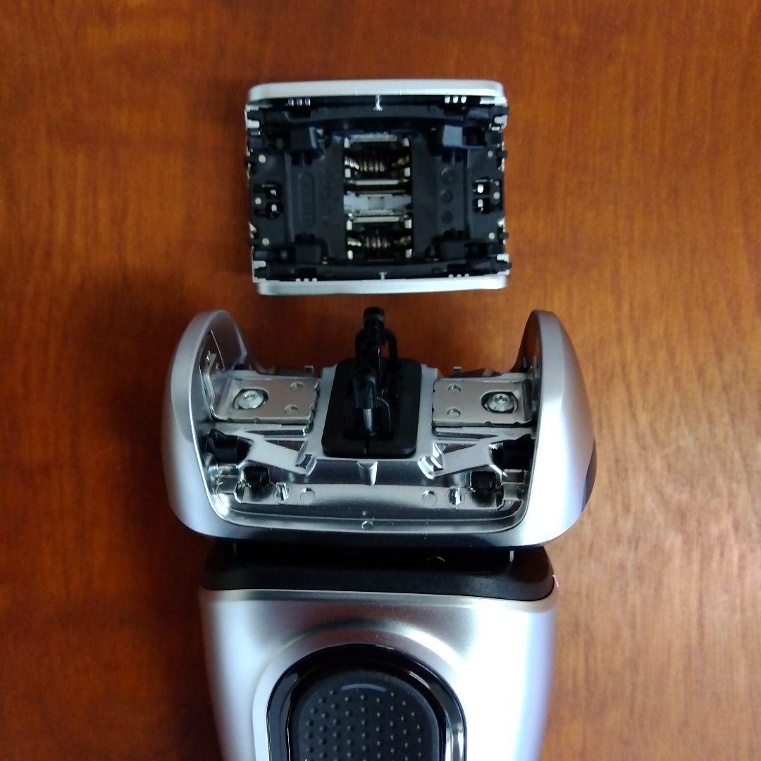 【現行最新】ブラウン シリーズ8 8617s　電気シェーバー