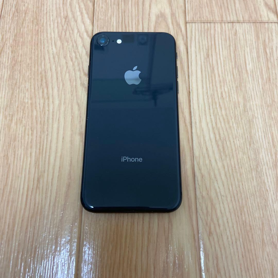 Apple iPhone 8 256GB 本体のみ