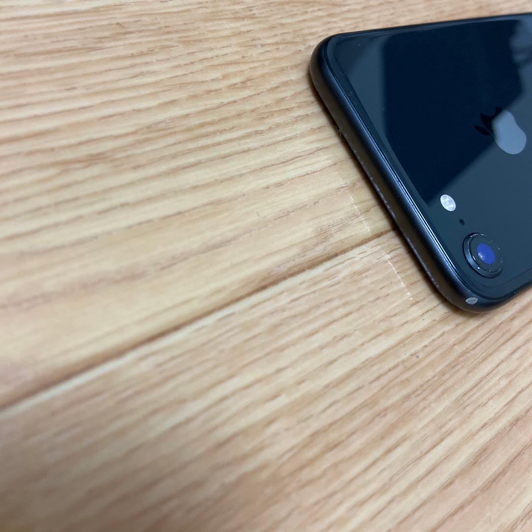 Apple iPhone 8 256GB 本体のみ