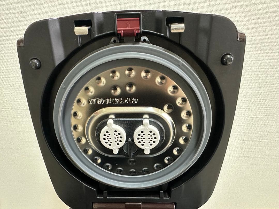 【新品同様】アイリスオーヤマ　圧力IH銘柄炊き　炊飯器　RC-PH30-T