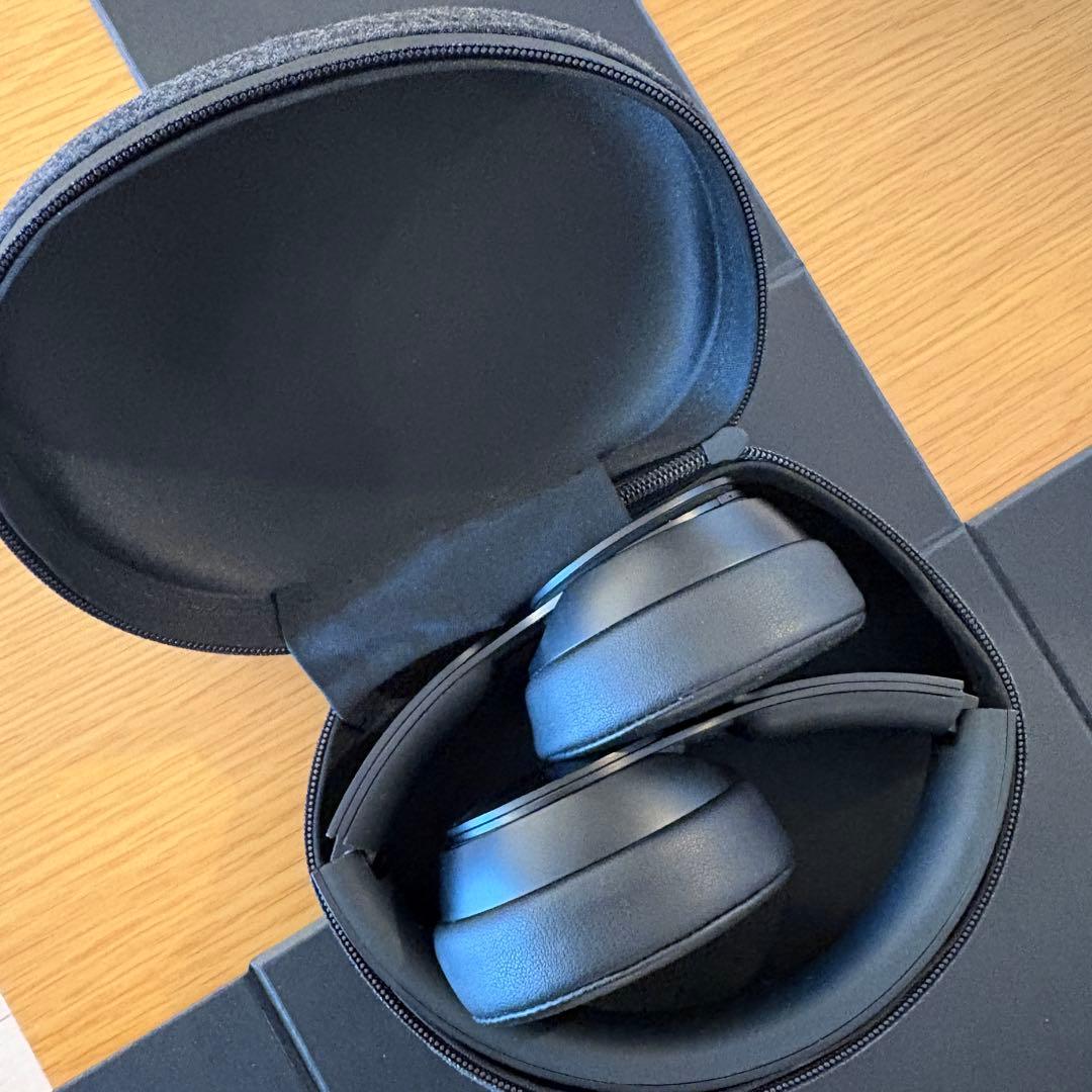 Beats Solo Pro ノイズキャンセリング lightning付