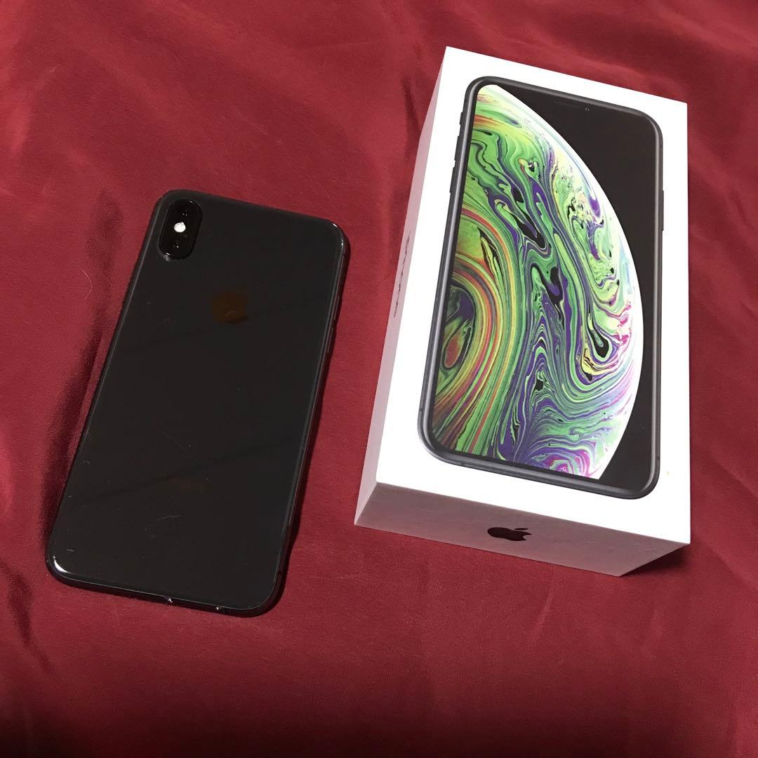 Apple iPhone XS スペースグレー 本体　　　　⭐️ SALE⭐️