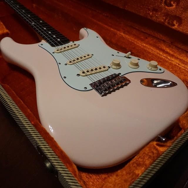 Fender Japan ストラトキャスター　ST-62　Eシリアル