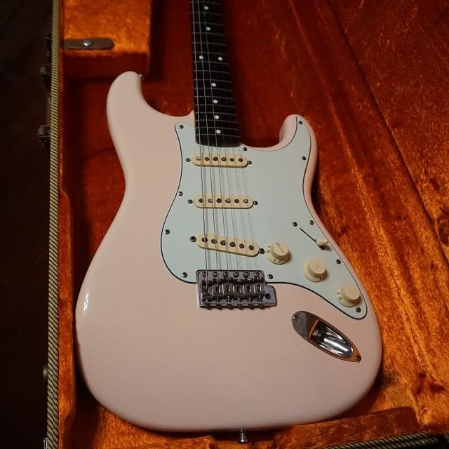 Fender Japan ストラトキャスター　ST-62　Eシリアル