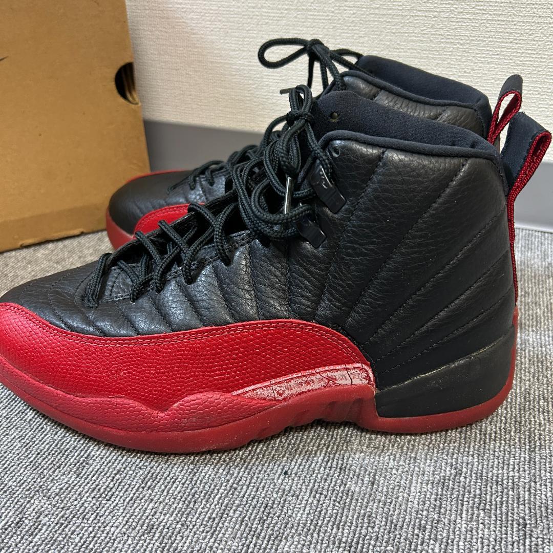 ナイキ　Nike Air Jordan 12 黒赤 シューズ