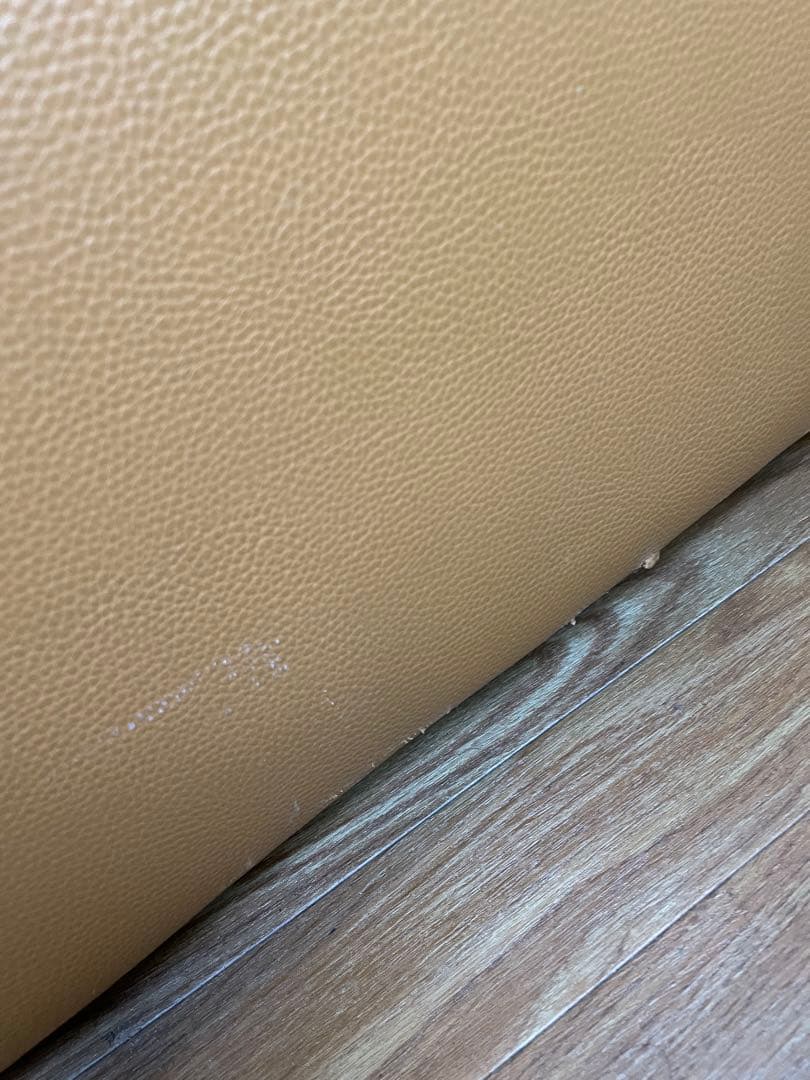 送料込！ニトリ　キャメル色 レザー本革1人用電動リクライニングソファービリーバー