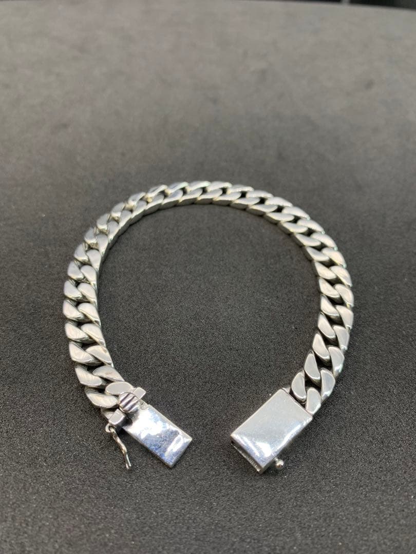 アクセサリー Floki