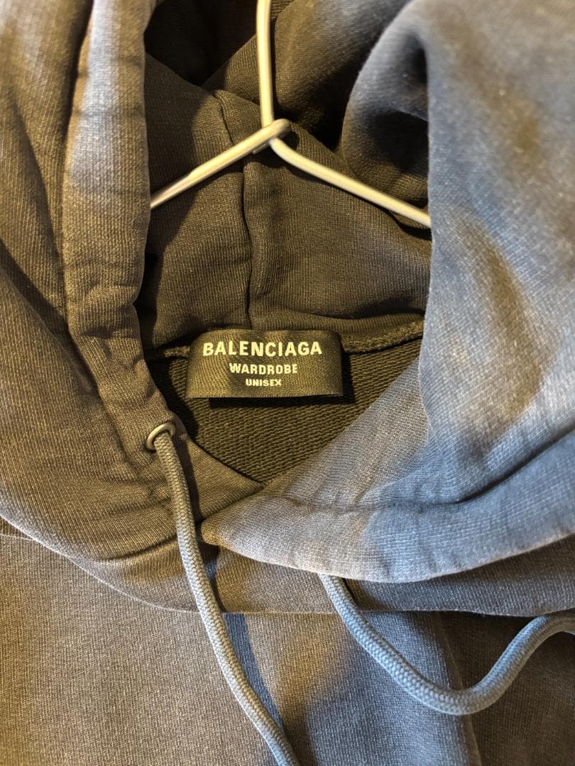BALENCIAGA バレンシアガ パーカーWARDROBE 21AW（グレー）