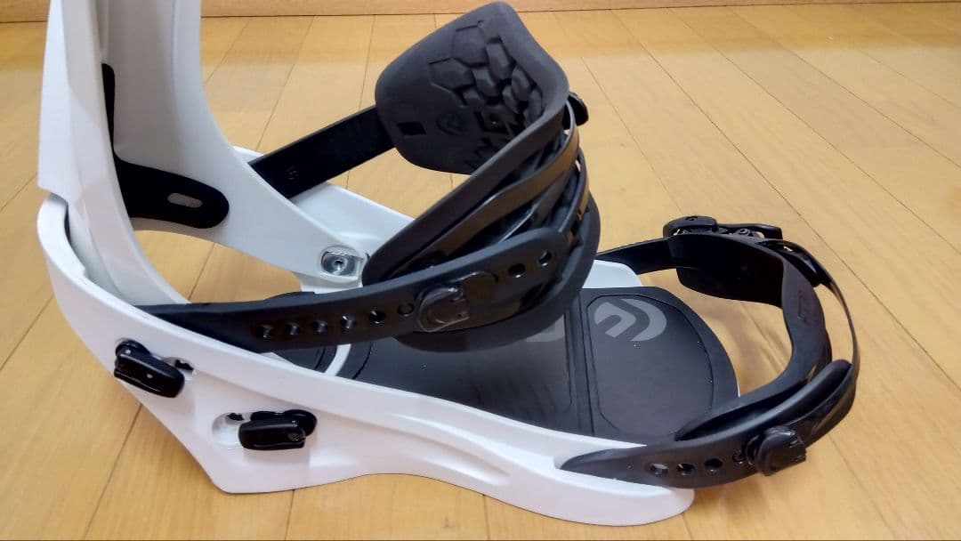 FLUX　ビンディング　XF　Mサイズ