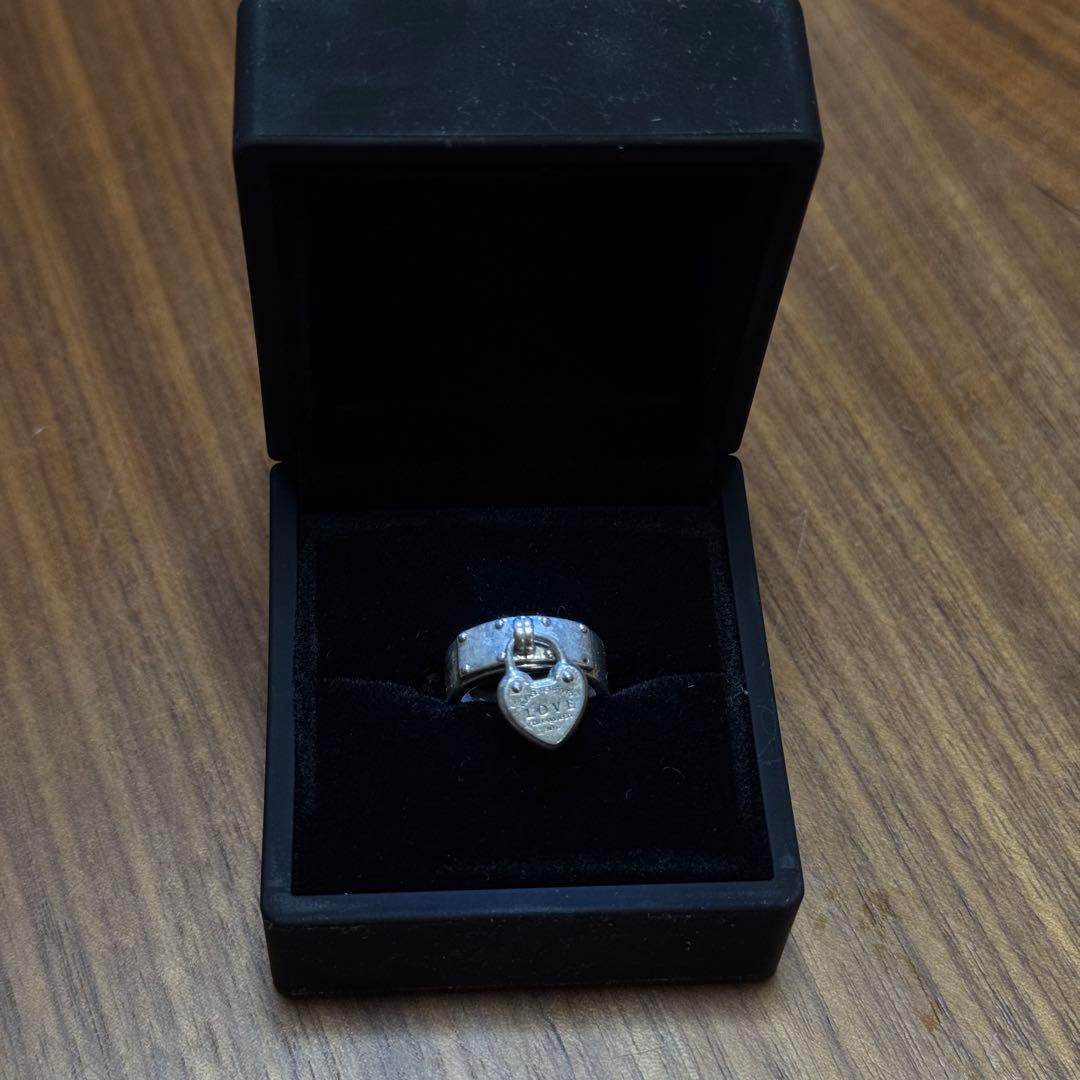 Tiffany & Co. ハート型ロックリング
