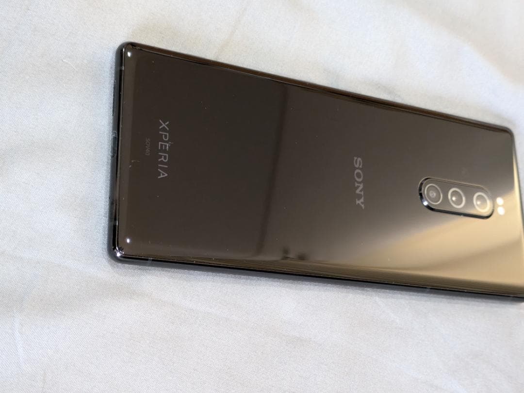 美品 SONY XPERIA 1 SOV40 64GB/ブラック/キャリア au
