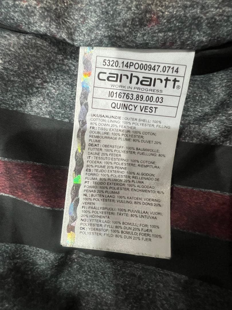 セレッソ　Carhartt ブラック ダウンベスト