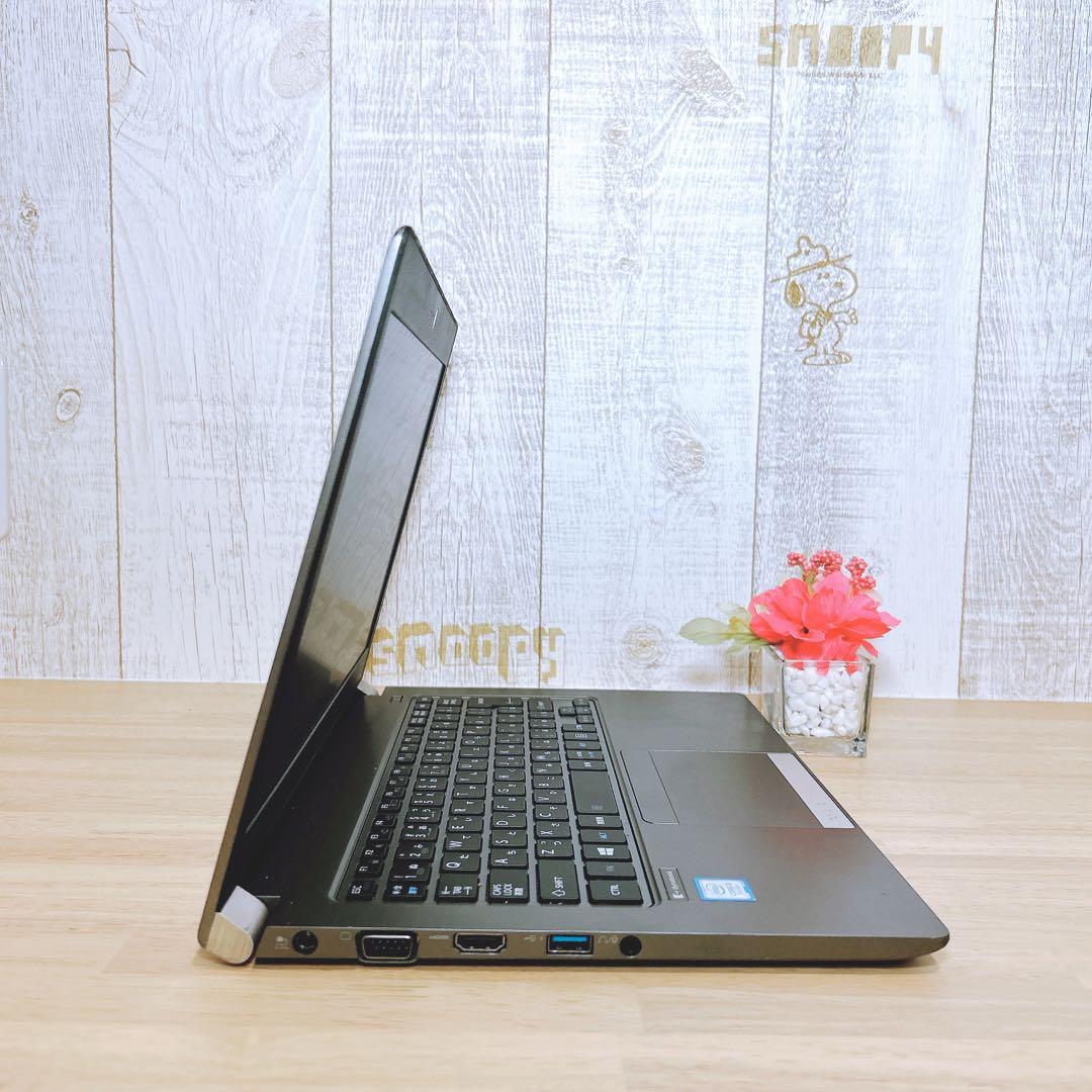 136 美品 ノートパソコン カメラ付き Windows11 東芝 設定済み