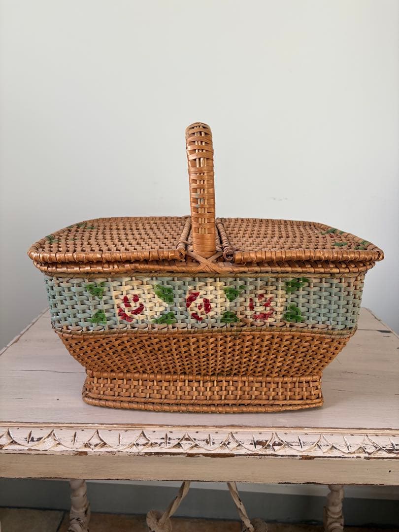アンティークローズバスケット