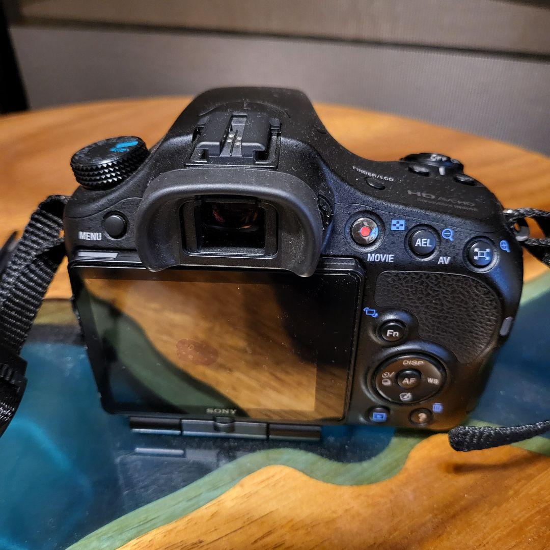 Sony α65 デジタル一眼レフ 18-55mmレンズ付き