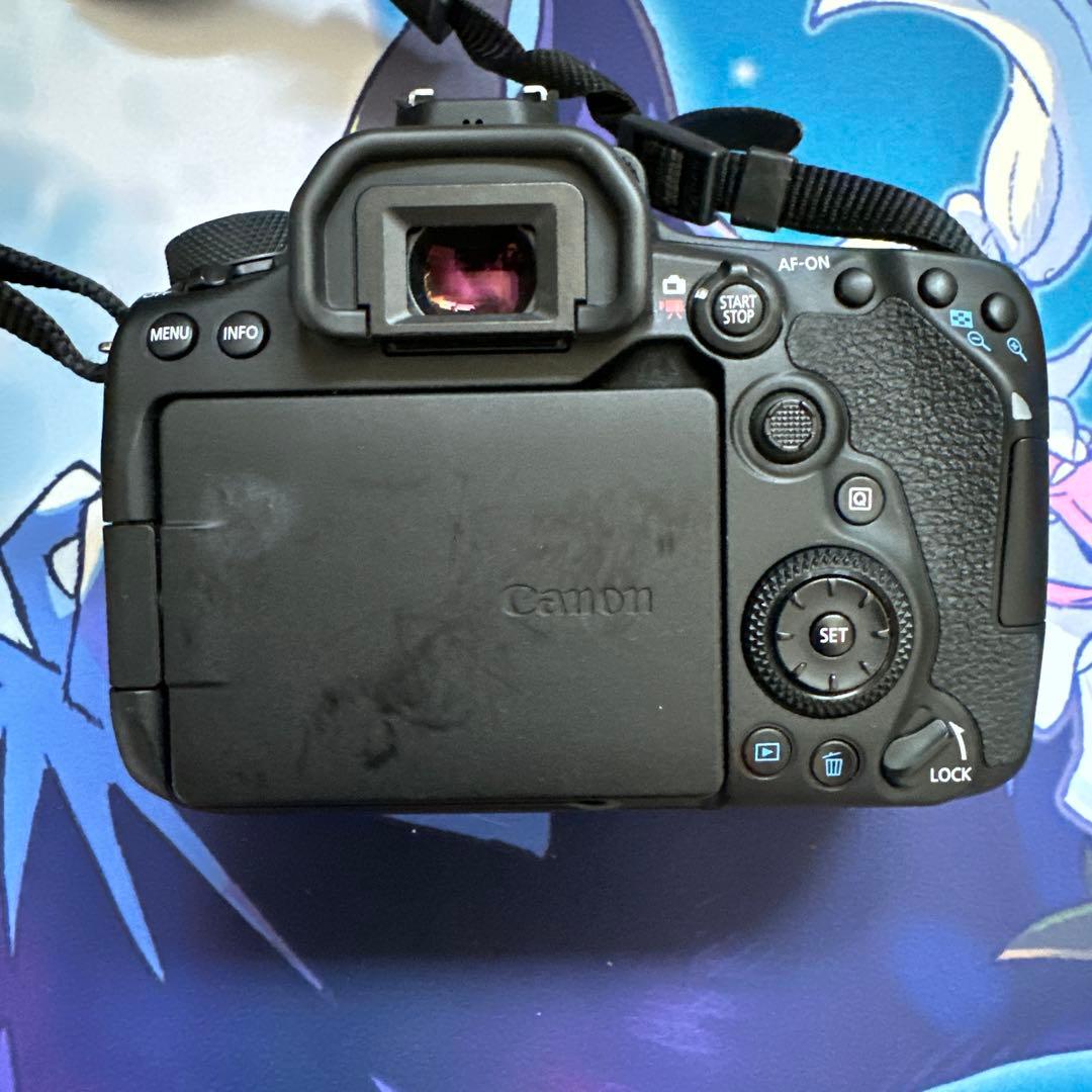 canon eos 90d 一眼レフ　本体のみ