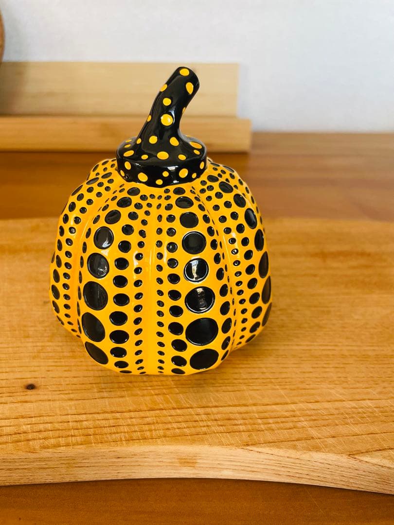 草間彌生 黄色パンプキン オブジェ