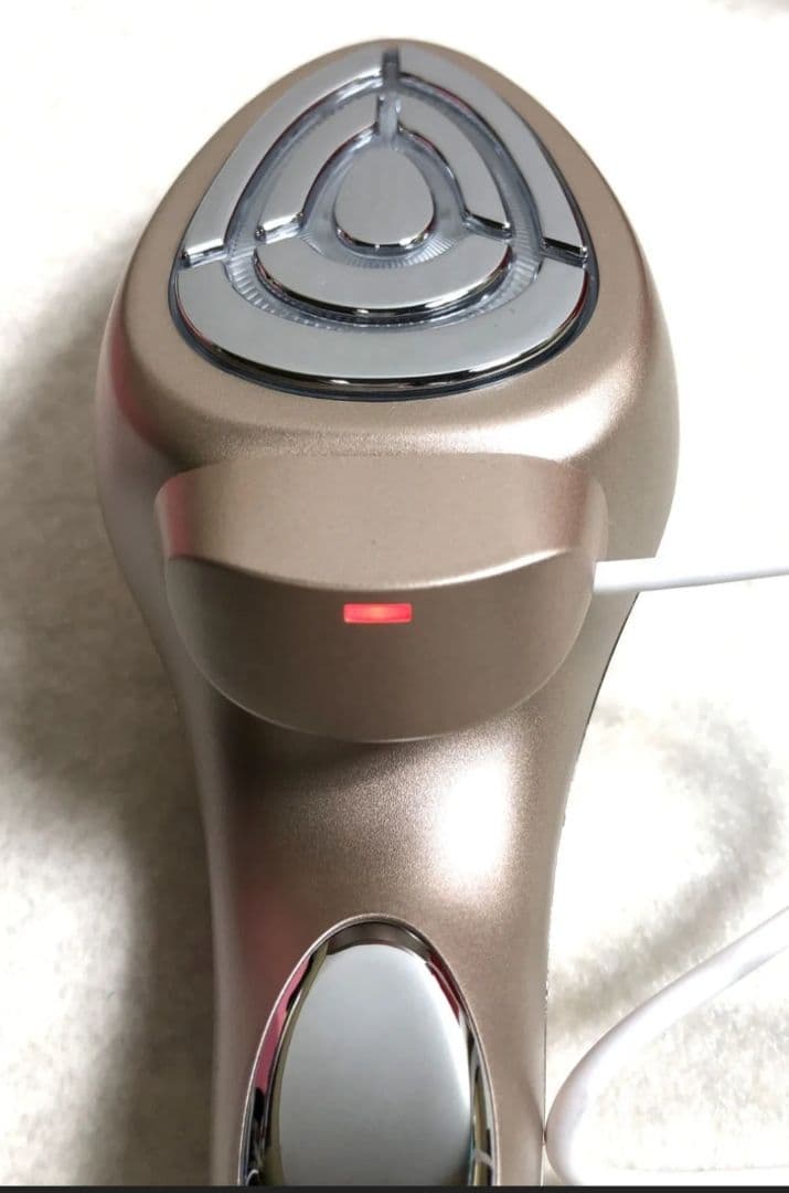 決算セール　IKKO　Eclat 美顔器 RF-EP