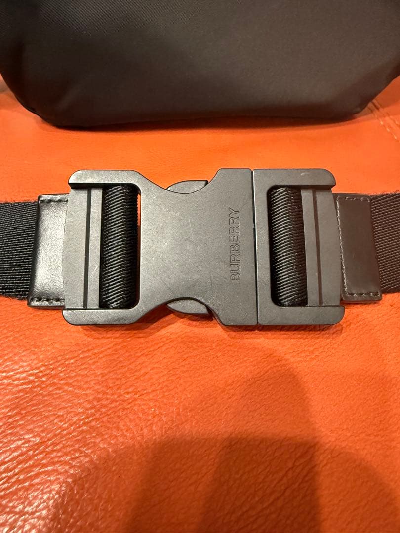 バーバリー　ボディバッグ