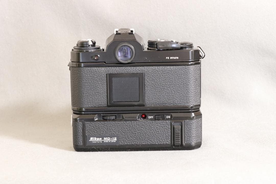 NIKON FE黒+MD12モータードライブ