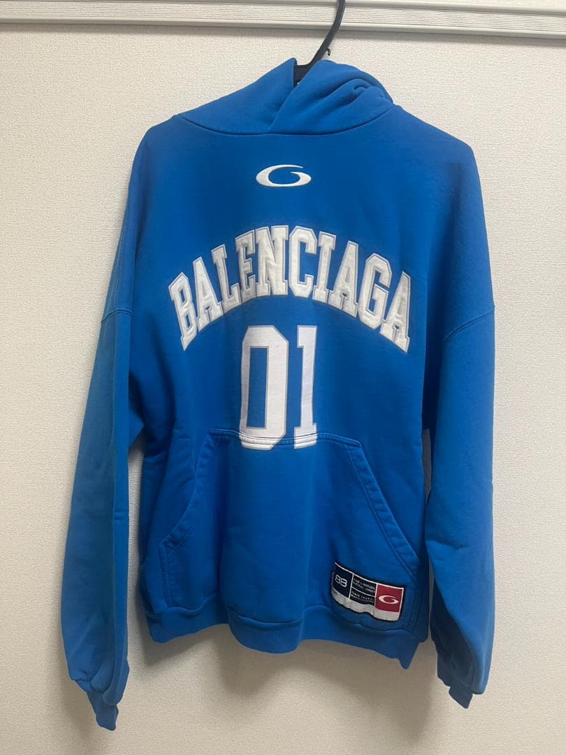 バレンシアガ 25SS バスケットボール刺繍デザインパーカー