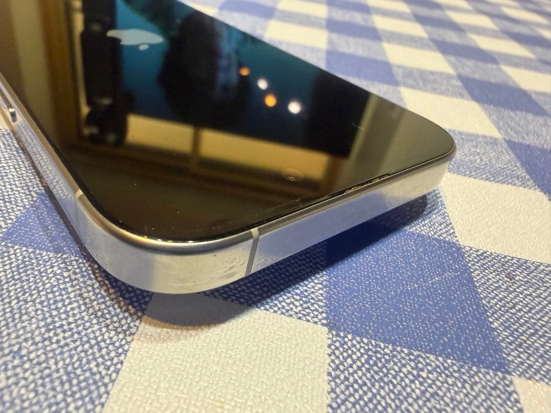 Apple iPhone 16pro ホワイトチタニウム 1TB