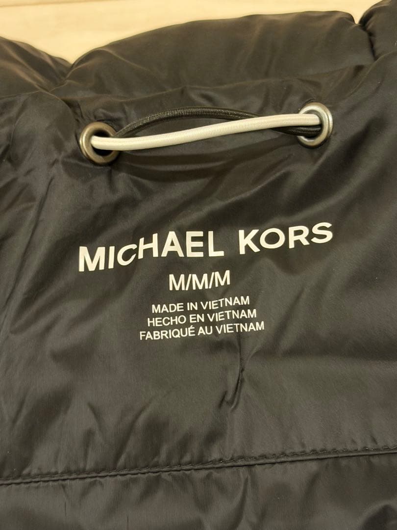 MICHAEL KORS ブラック ダウンジャケット Mサイズ