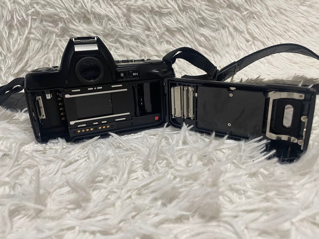 ⭐︎ 美品　名機Nikon F-801+標準ズームレンズセット　フィルムカメラ