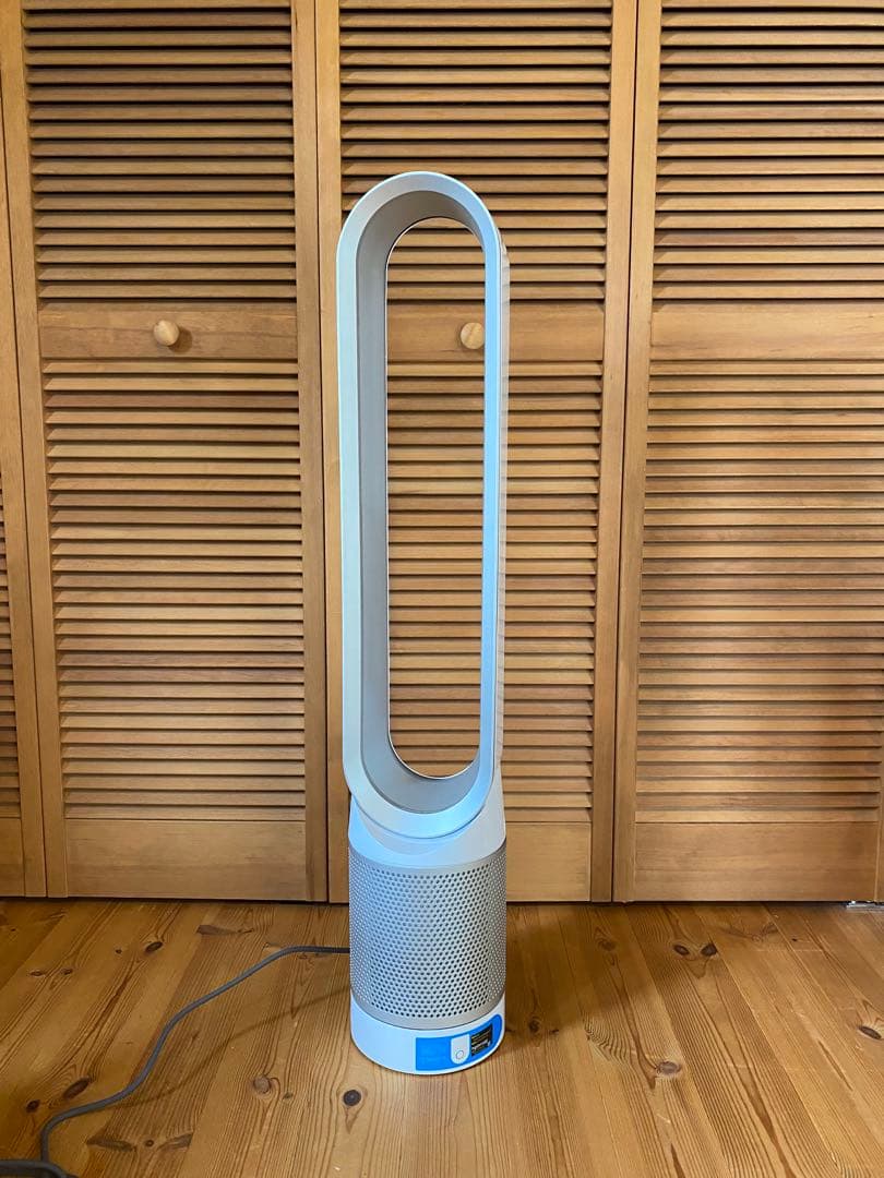 【ジャンク品】未使用　ダイソン 空気清浄機能付 タワーファン TP03WS