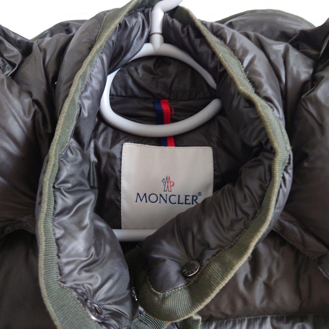 最終お値下げいたしました Moncler ダークグリーン ロングダウンジャケット