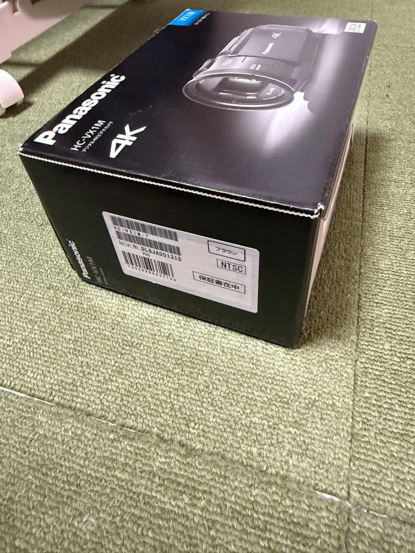 ビデオカメラ HC-VX1M