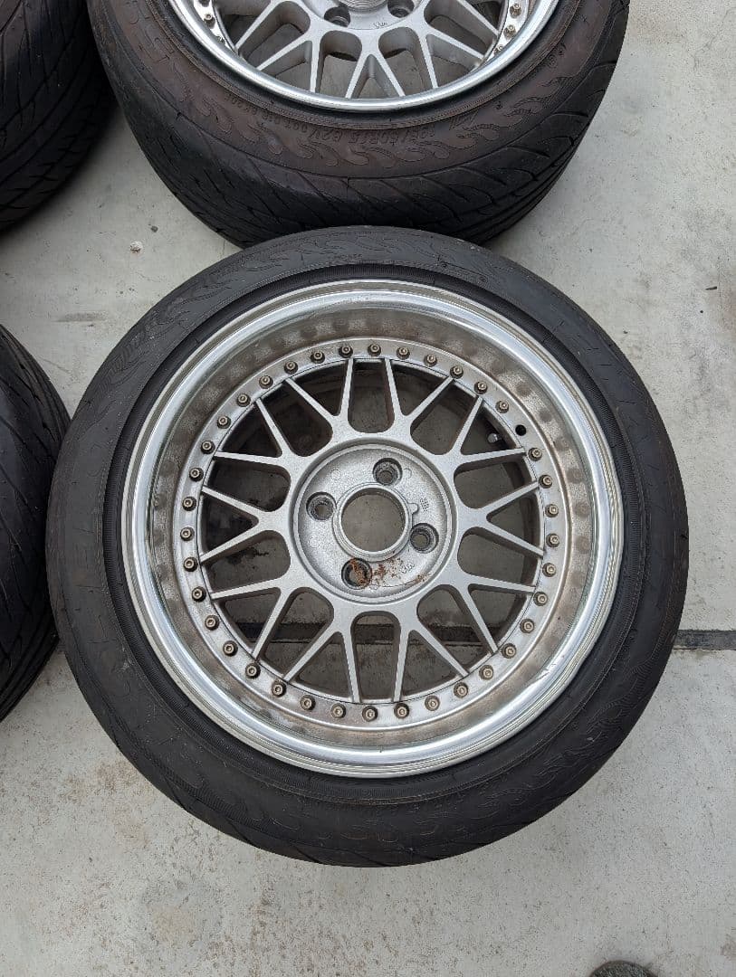 SUPERSTAR シェブロンレーシング 8.5j 15 +20 PCD 100