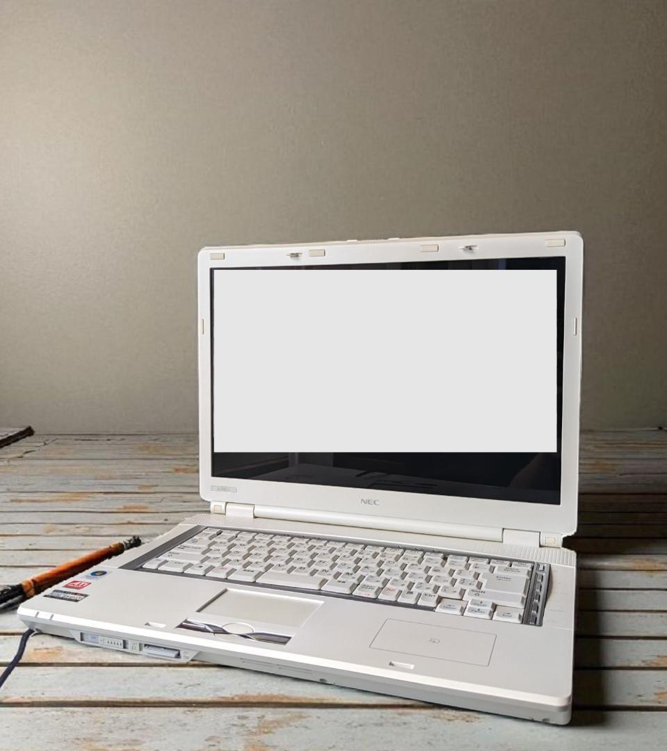 美品　NEC Lavie　Windows Vista　ノートパソコン　ヴィスタ