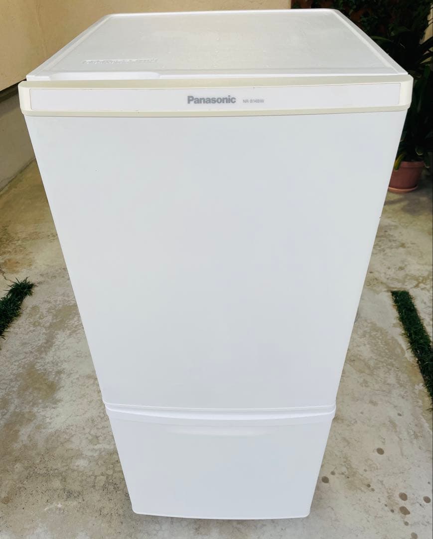 【送料無料】美品　パナソニック 冷蔵庫 右開き　単身　一人暮らし
