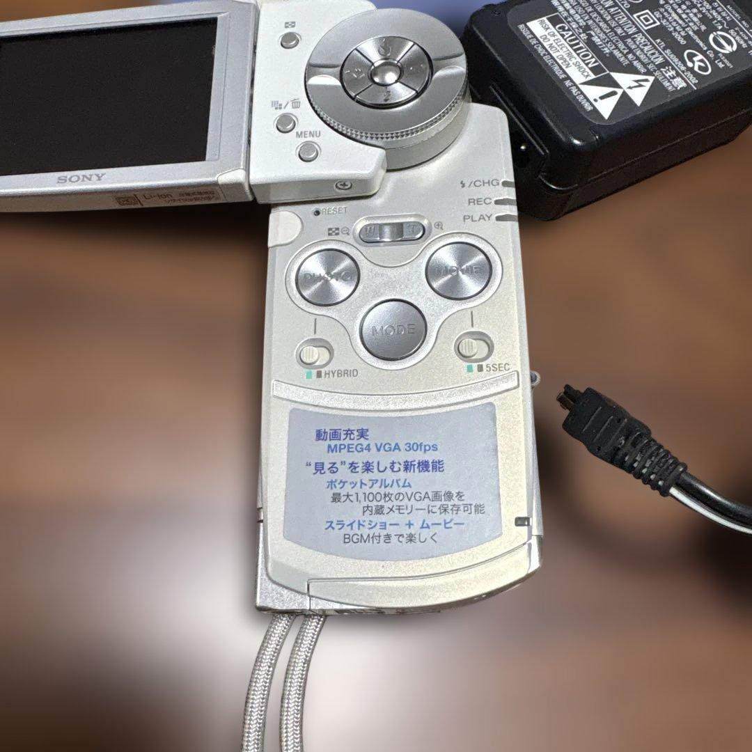 J*3様 美品　SONY サイバーショット DSC-M2 動作確認済