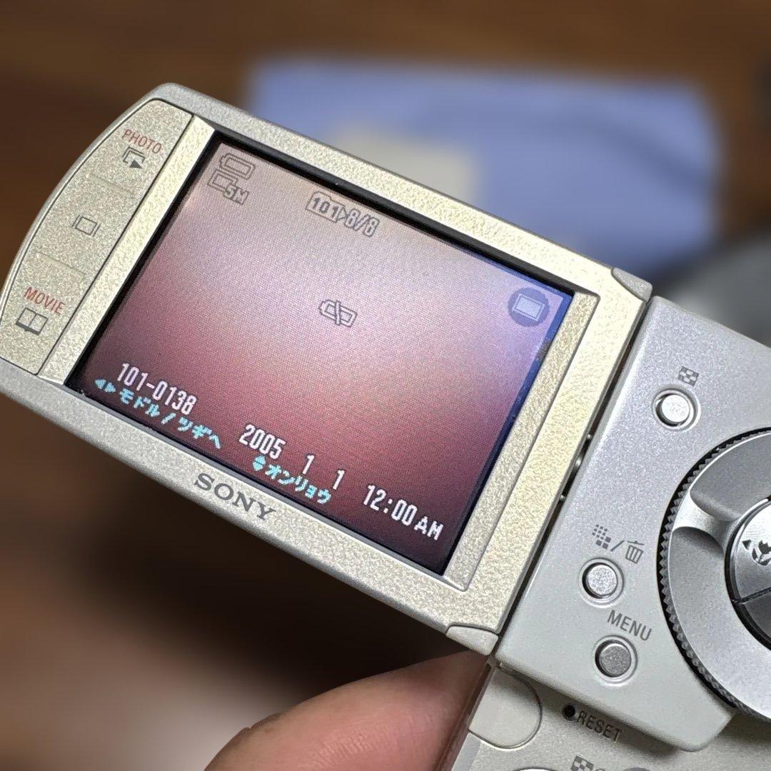 J*3様 美品　SONY サイバーショット DSC-M2 動作確認済