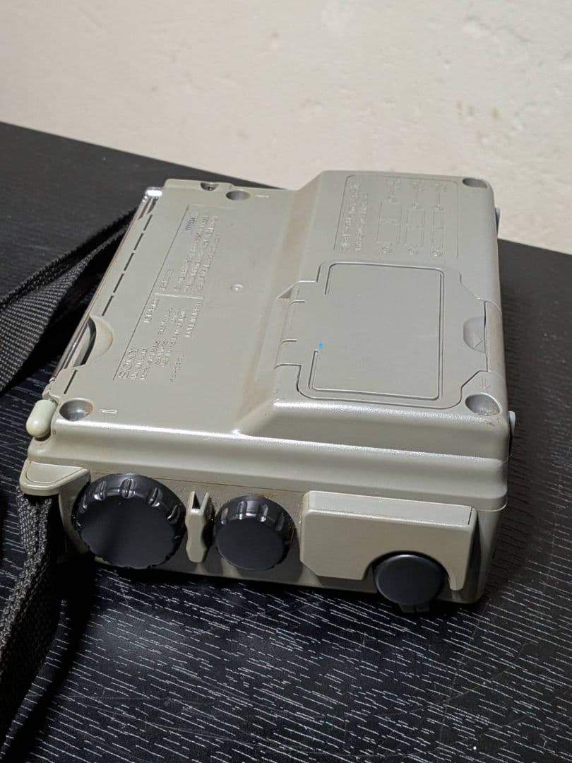 SONY ICF-B100 防災ラジオ 動作確認済 単一〜単三電池対応 日本製