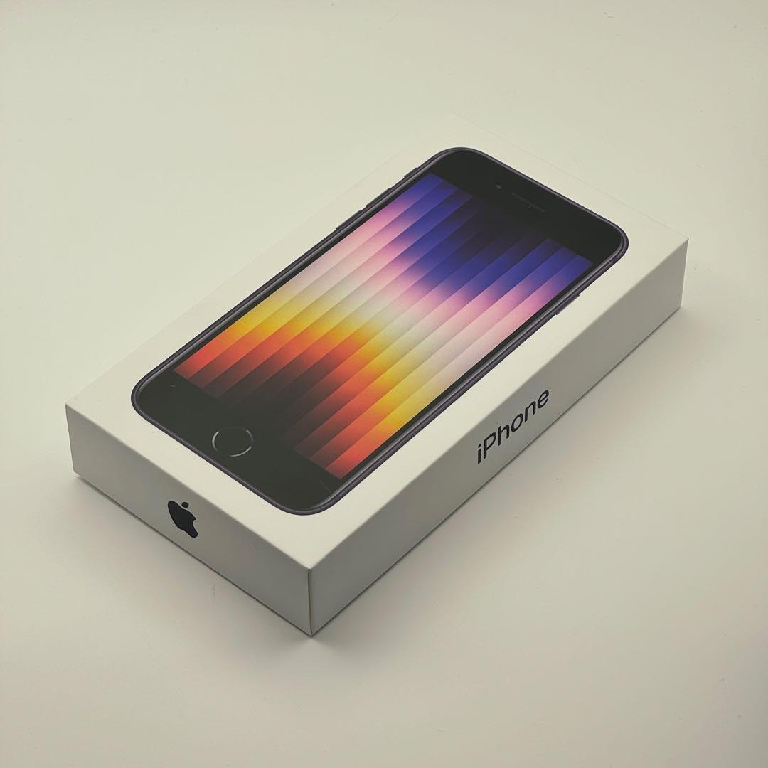 【新品未開封】iPhone SE3 64GB SIMフリー　ブラック