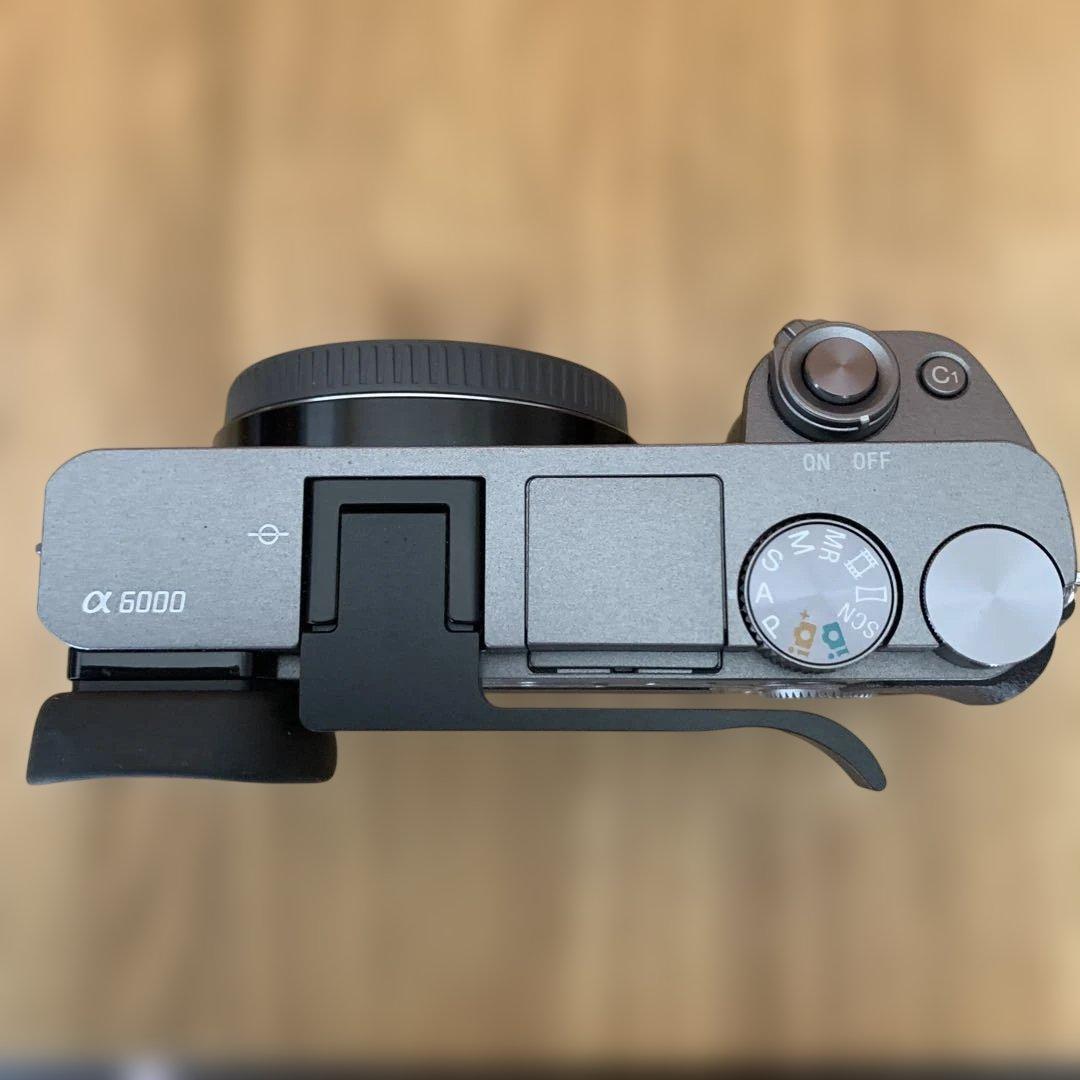 ム*イ様 SONY α6000 グラファイト　BODY