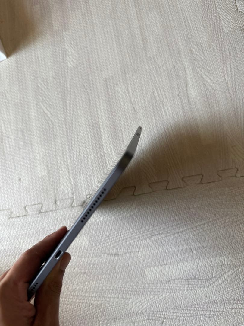 【美品】iPad Air第5世代10.9インチ256GBスペースグレイ付属品付き