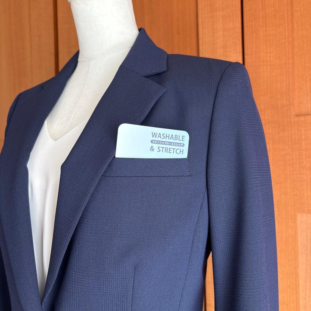 新品　パーフェクトスーツファクトリー　パンツスーツ　7号　ネイビー　タグ付き