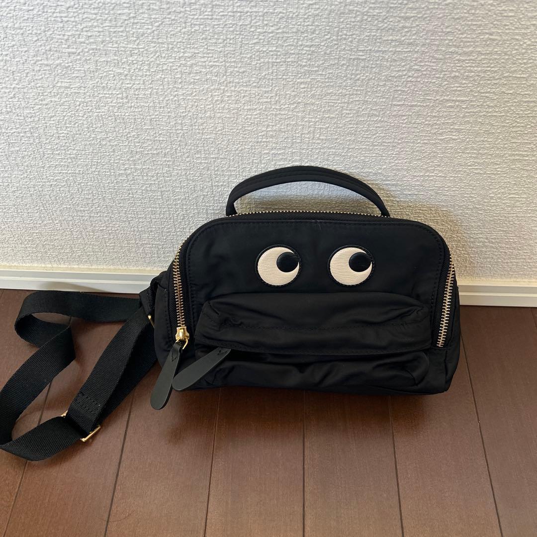 ANYA HINDMARCH アニヤハインドマーチ　ショルダーバッグ
