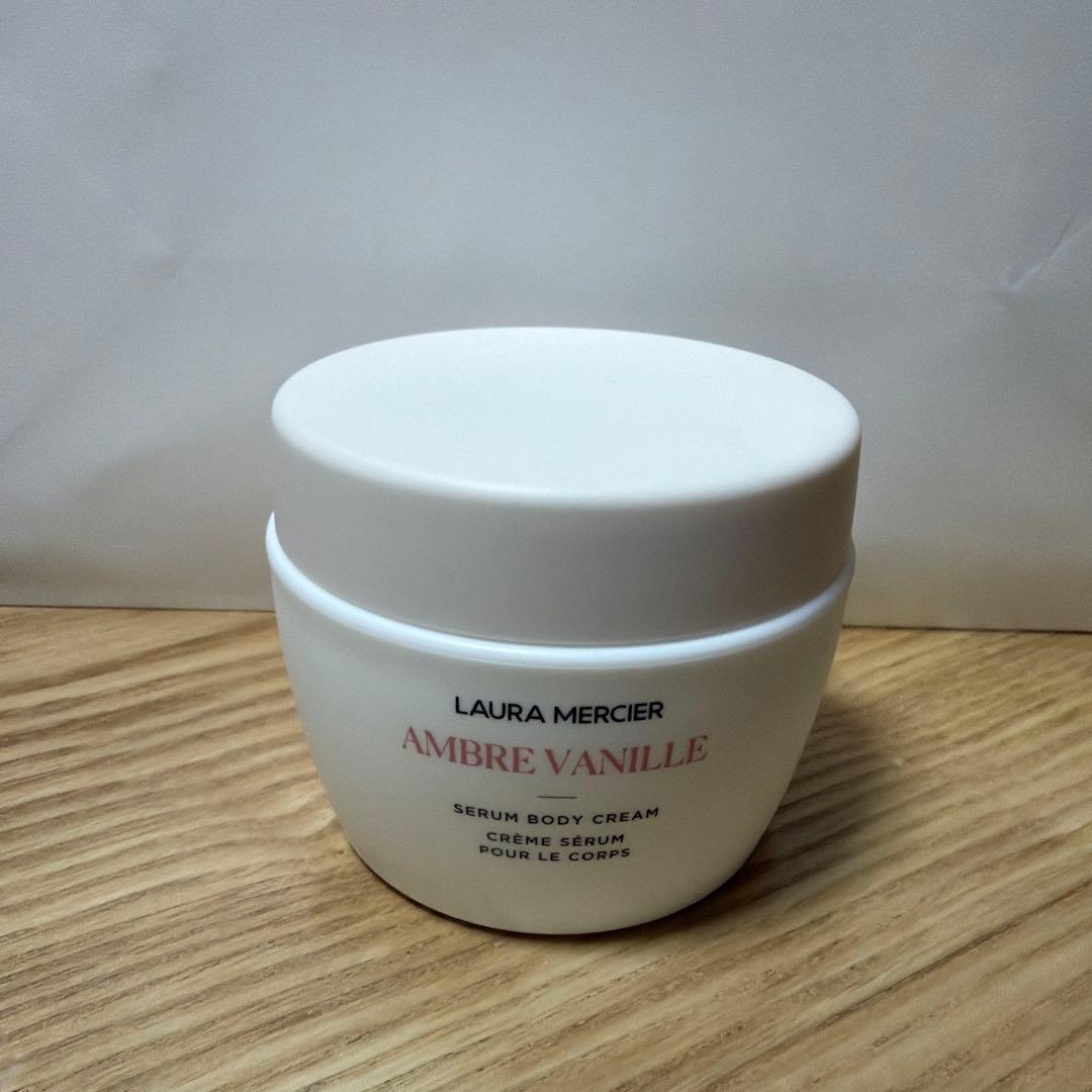 LAURA MERCIER アンバーバニラ　セラムボディクリーム 200ML
