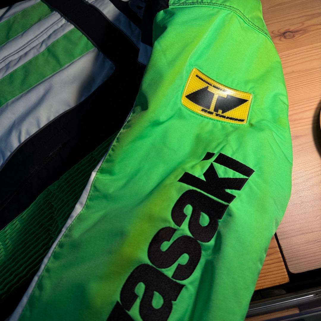 公式 Ninja好きに ツーリングに Kawasaki カワサキ ライダース