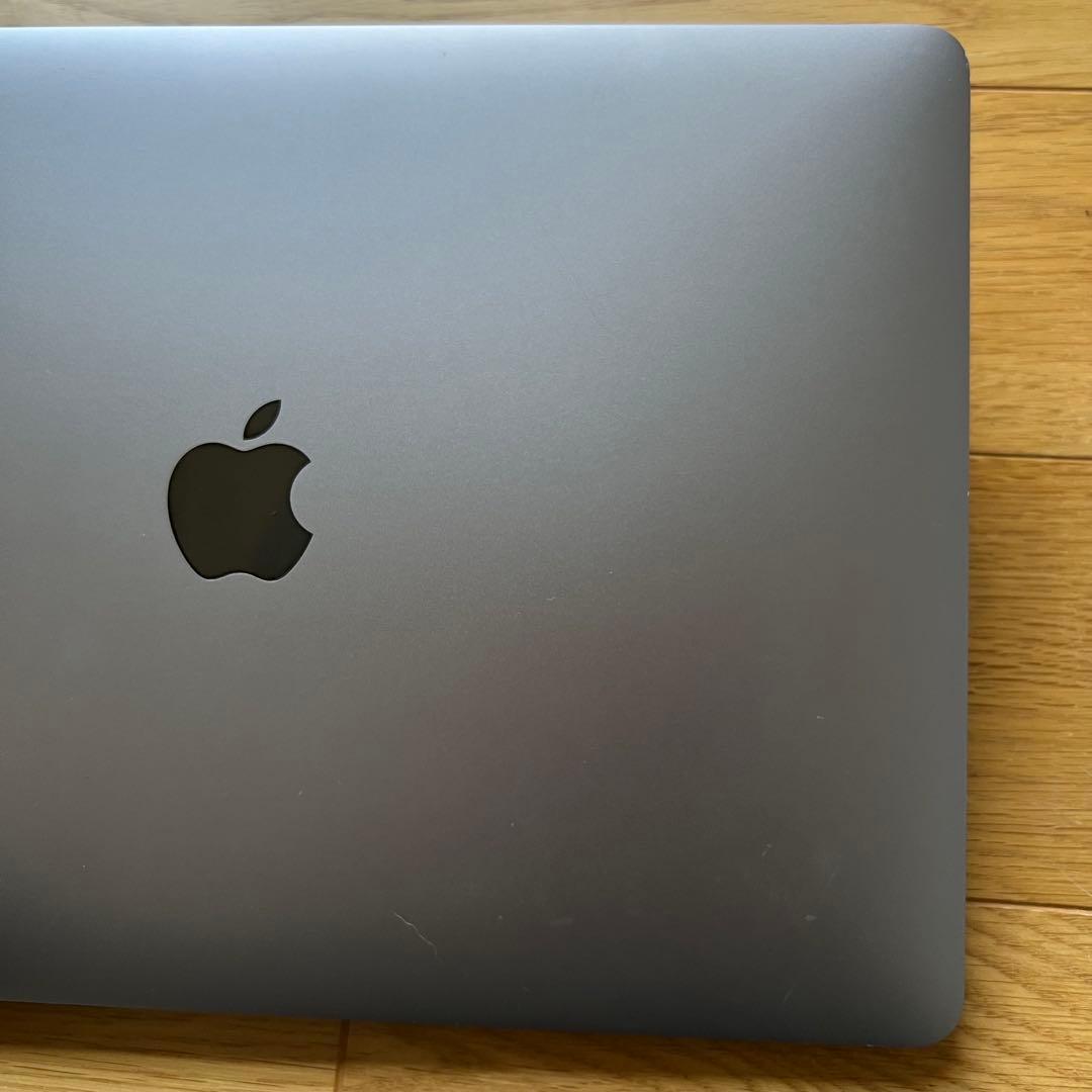 MacBook Air 13インチ　スペースグレー
