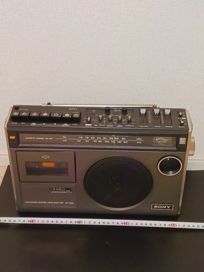 ソニー　ラジカセ　CF1980　FM/AMカセット初代モデル　レトロ