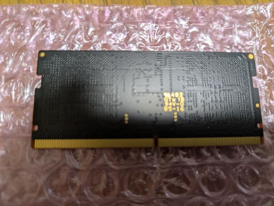 Crucial 16GB DDR5-5600 メモリ SO-DIMM