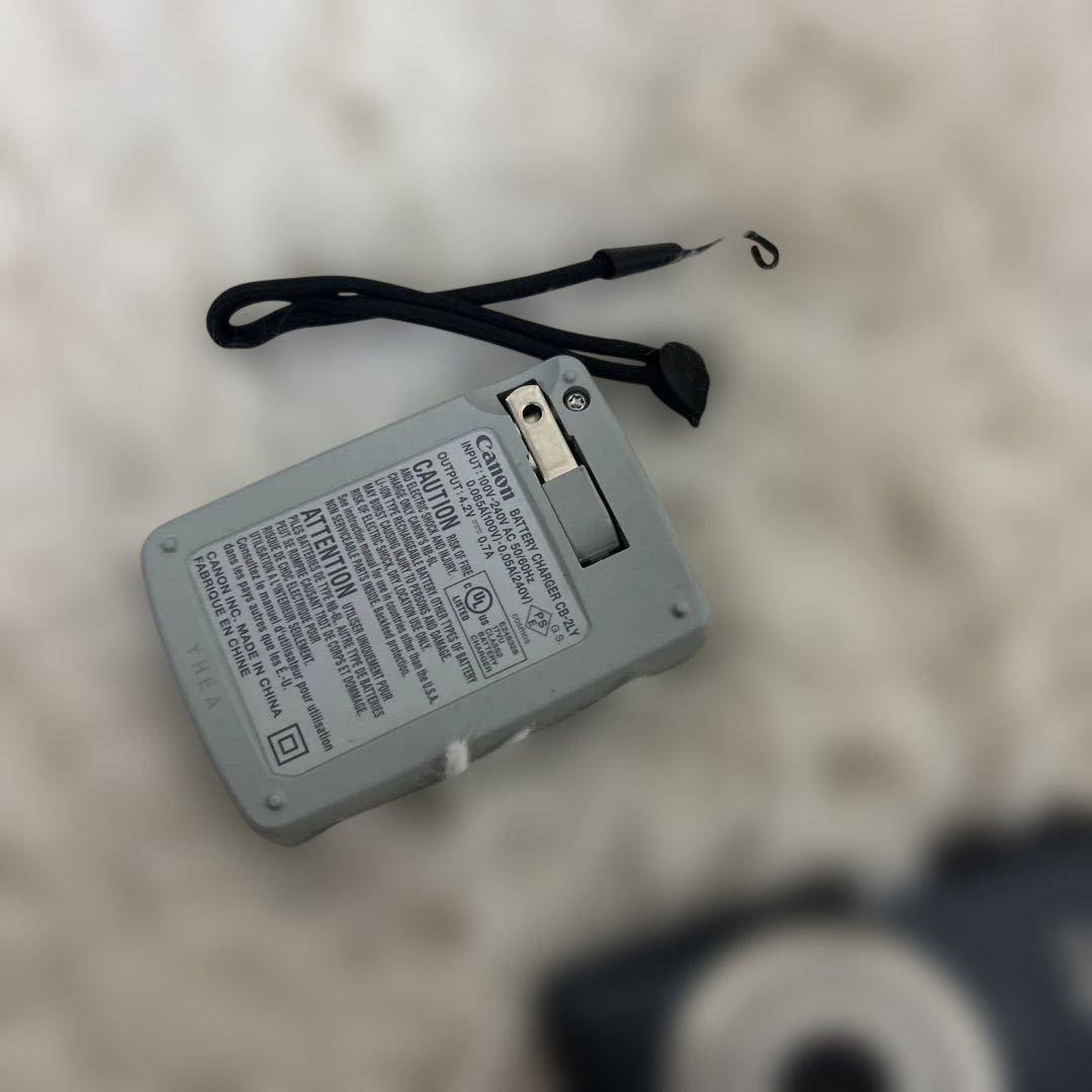 【美品】Canon IXY 10S ブラック　コンパクトデジタルカメラ