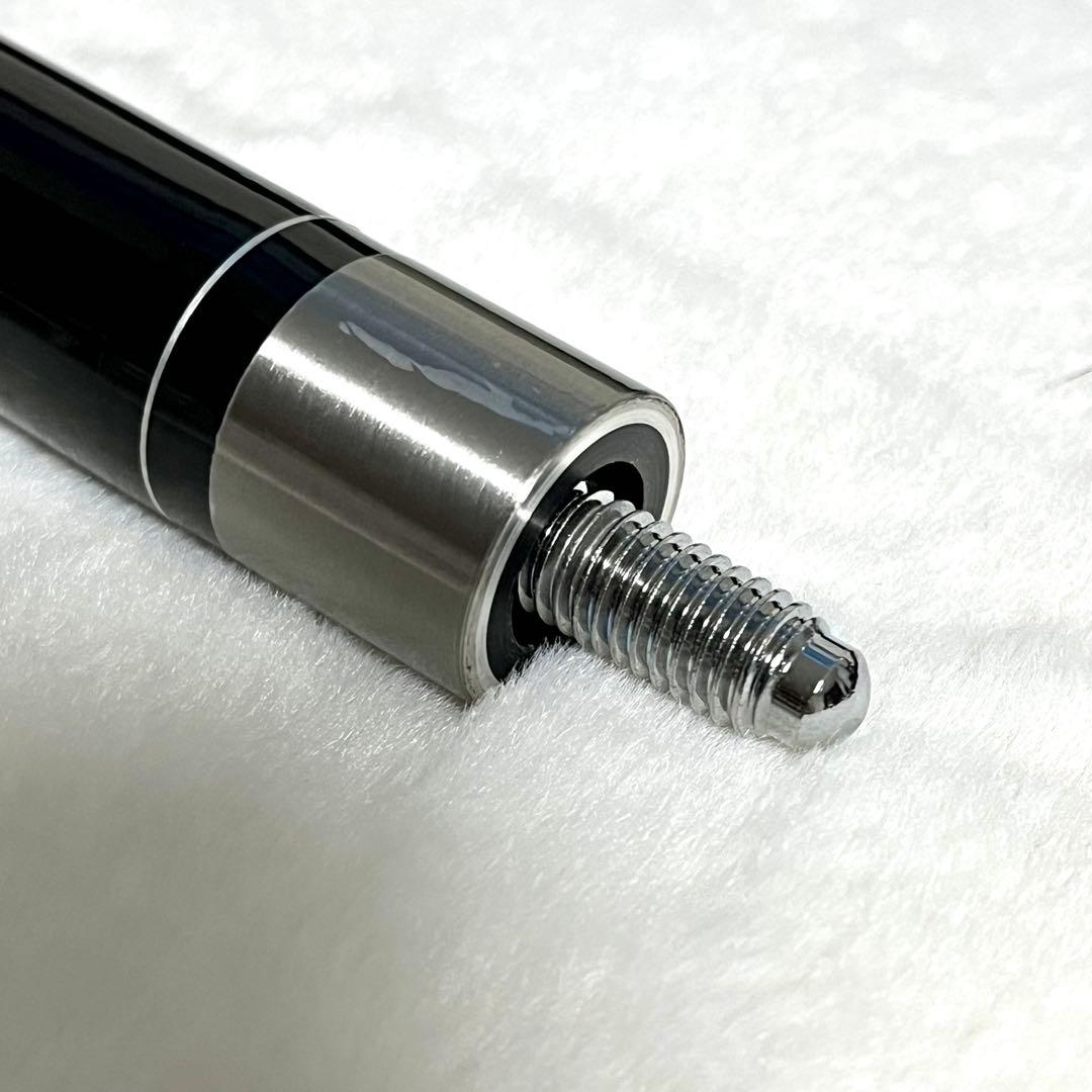 【美品】ビリヤードキュー ハードケース付き PREDETOR プレデター刺繍